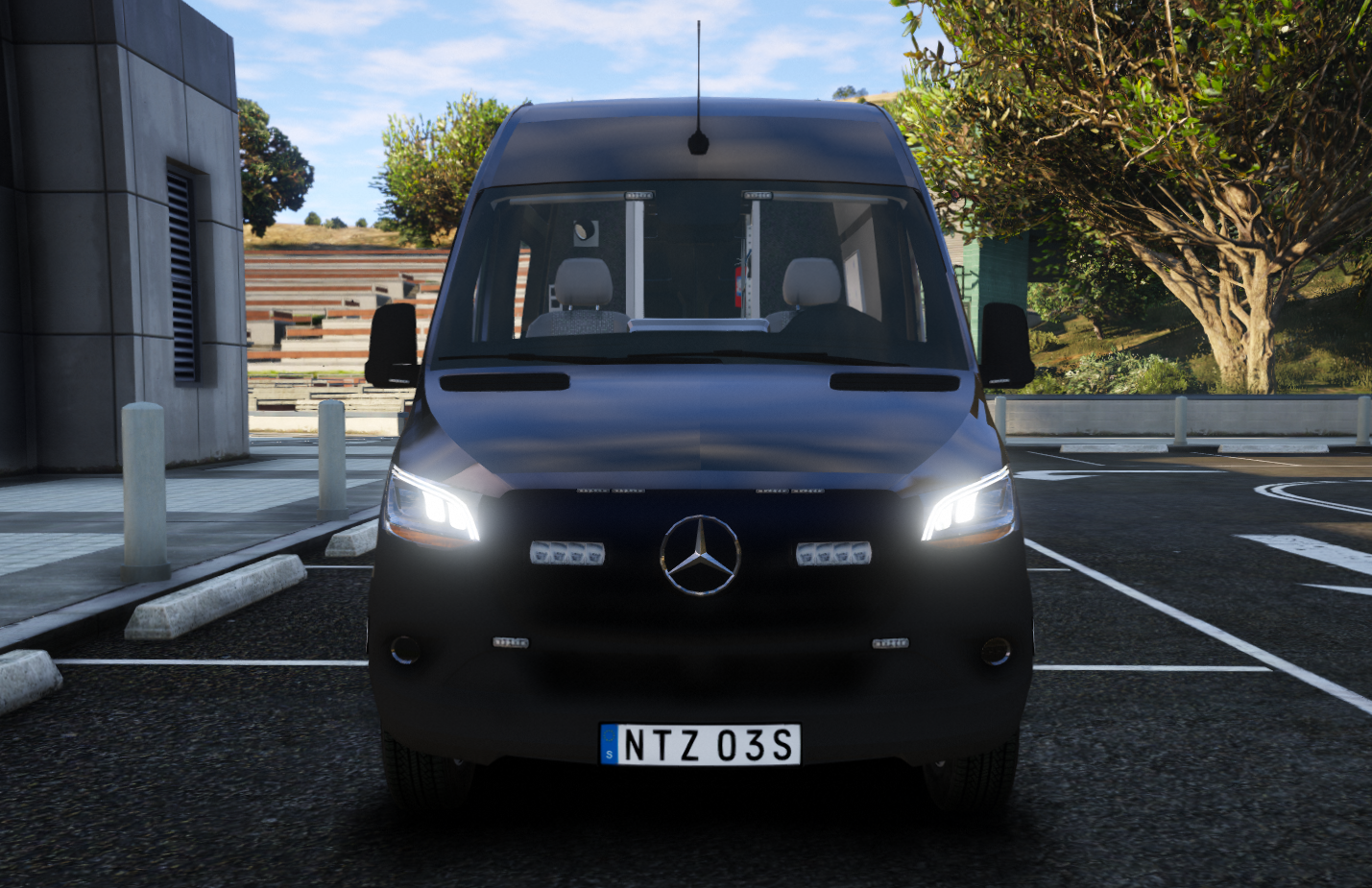 -19 Mercedes Sprinter Bombskydd