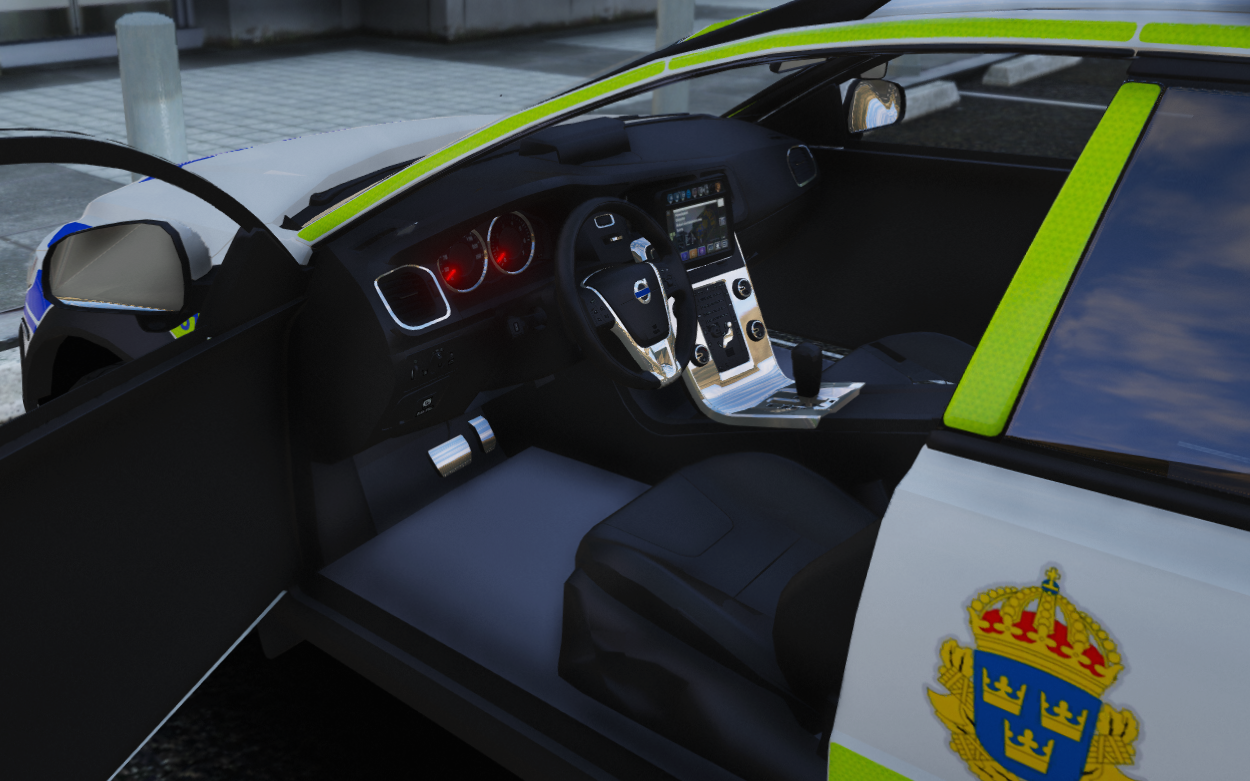 -16 Volvo XC70 Polisbil