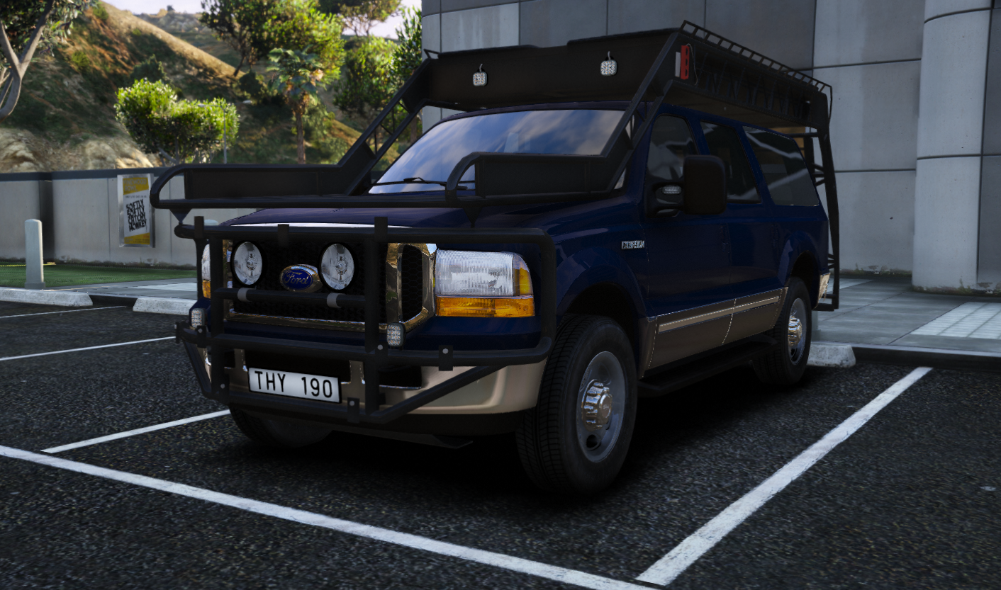 -02 Ford Excursion Insatsfordon – Elle Modding