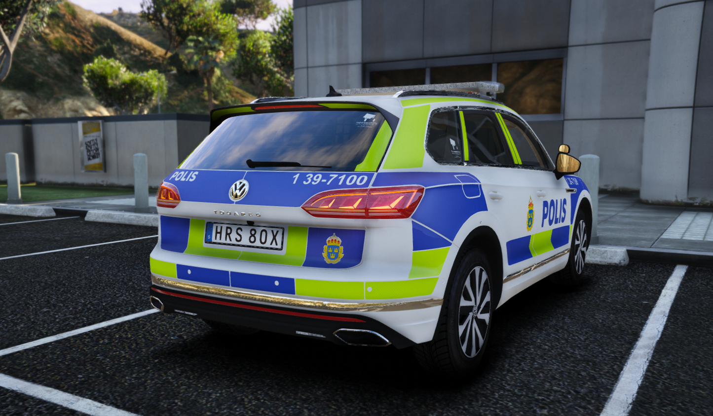 -22 VW Touareg Polisbil