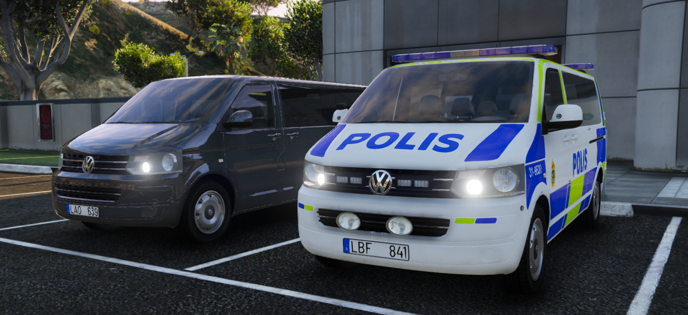 -10 VW Caravelle Polisbuss